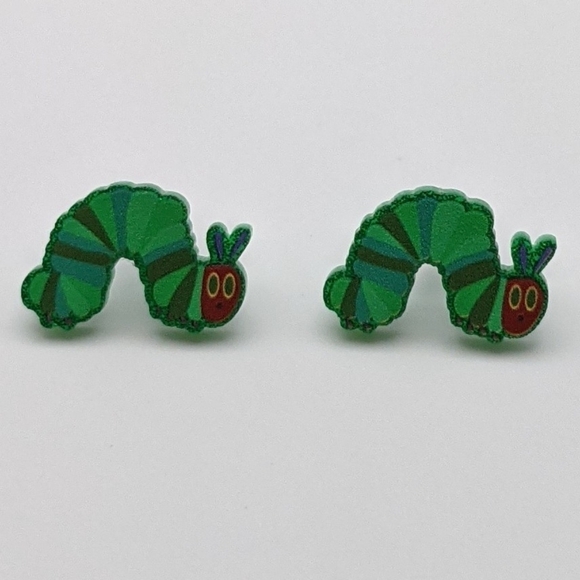 Caterpillar acrylic green glitter stud earrings - Picture 5 of 7